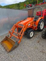 Kubota Saturn X-24 